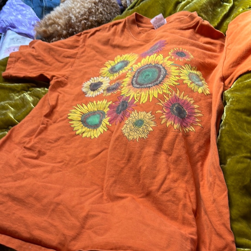 Orange sunflower t shirt size medium